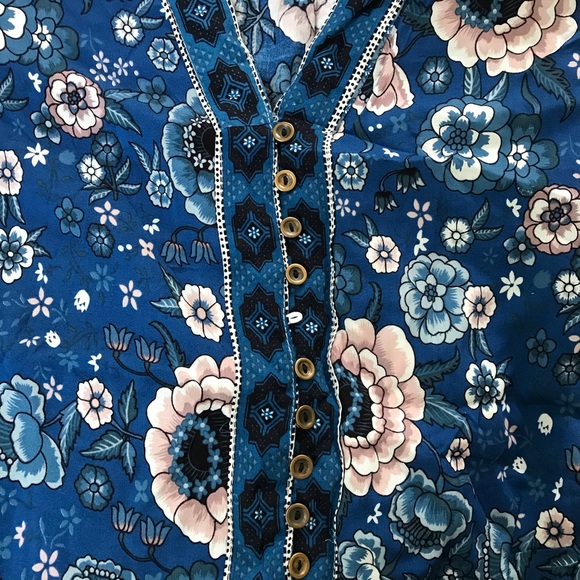 Brand new Floral Maxi Dress -never worn - Picture 7 of 8